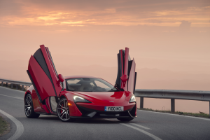 McLaren-570s-(1)